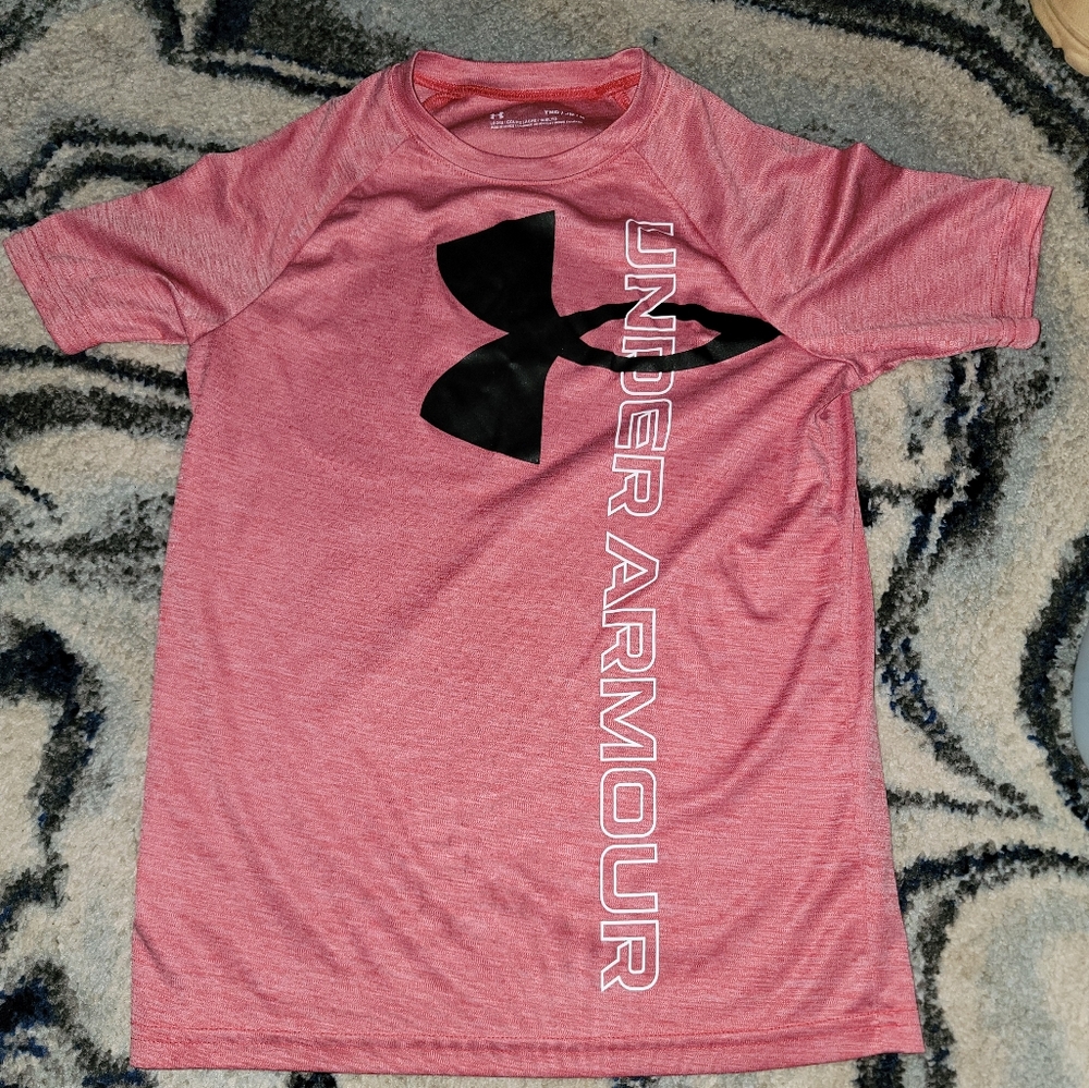 Under armour t-shirt
